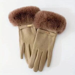 New Women's Touchscreen Gloves, Insulated Fleeced Lined.